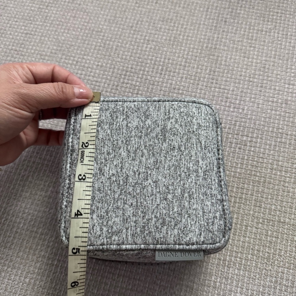 Dagne Dover Arlo Gray Tech Organizer Case for Cables & Earbuds - Picture 7 of 7